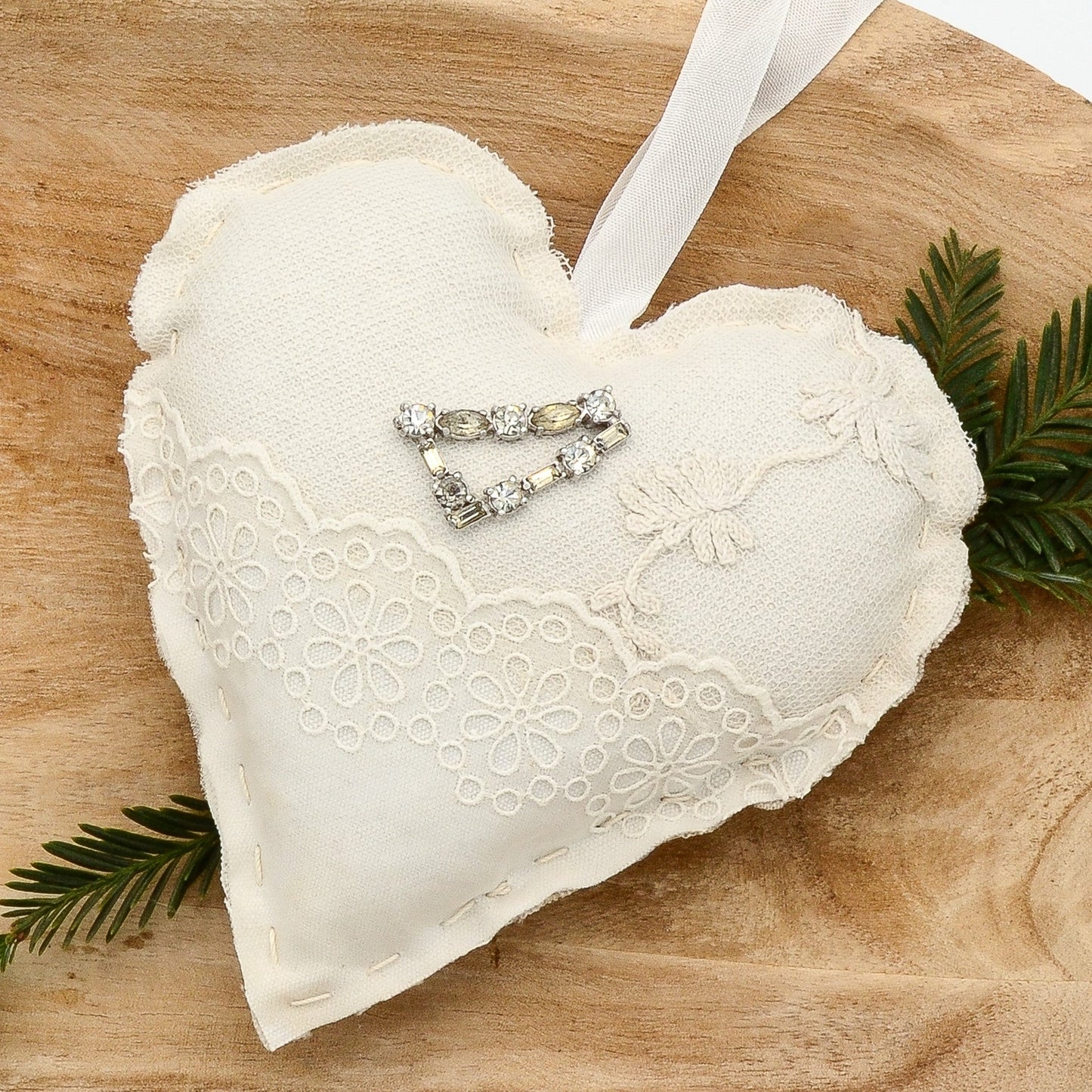 Lavender sachet heart made from antique/vintage lace, antique European white linen, embellished with vintage jewelry piece, white ribbon tie, filled with high quality lavender from Provence France