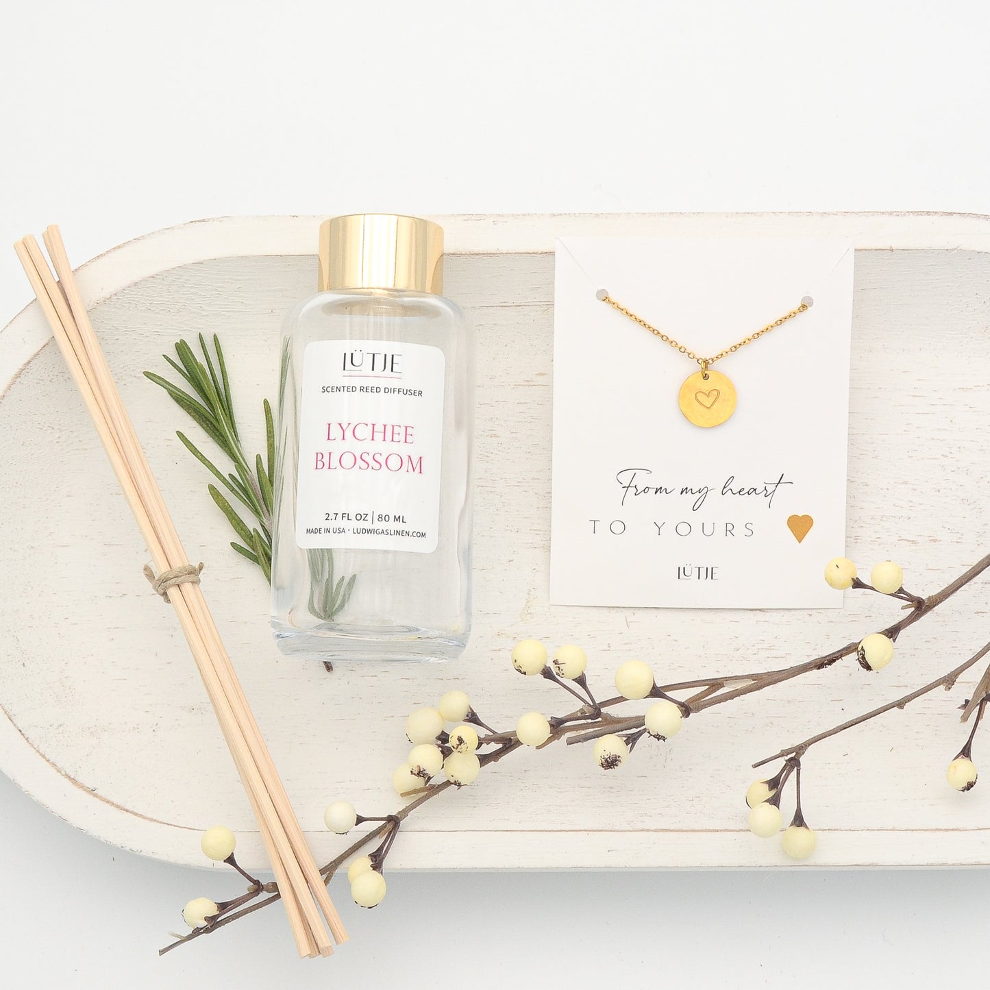 Lychee Blossom Reed Diffuser with 18K Gold-Plated Heart Necklace  Gift Set